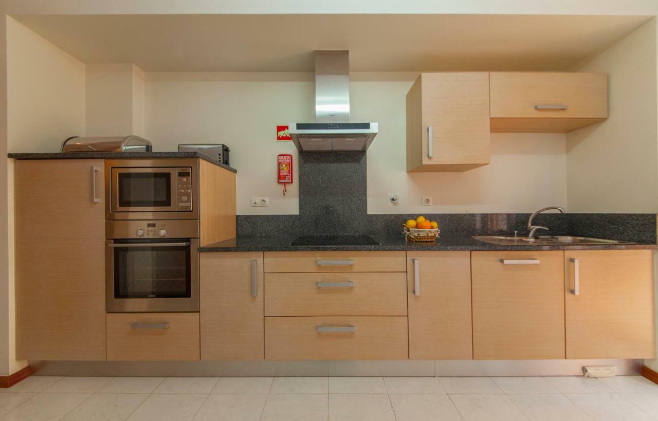 B27 - Luzbay 2 Bed Apartment Eksteriør billede