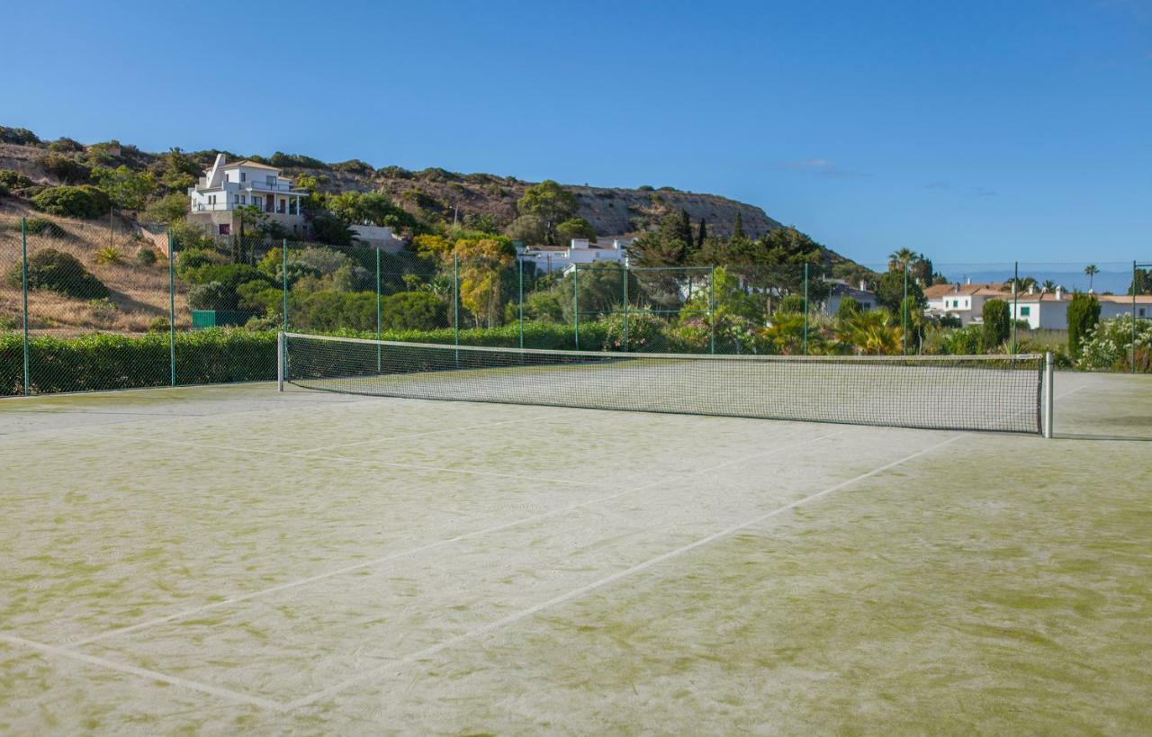 B27 - Luzbay 2 Bed Apartment Eksteriør billede